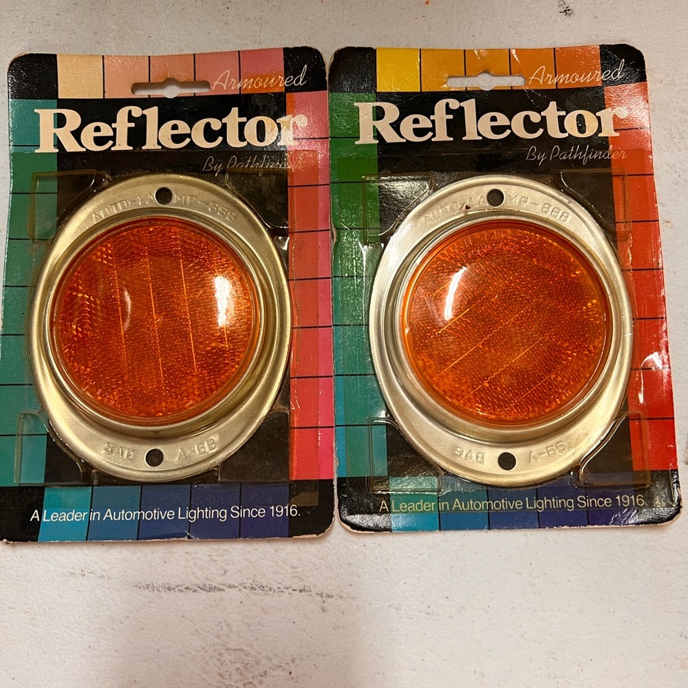 Vintage Auto reflectors SAE A-66 Set of 2